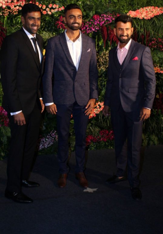 Cricketers at Virushka Wedding