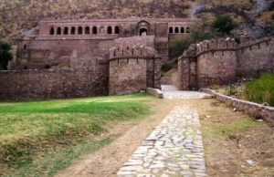 Bhangarh Fort Most Haunted place