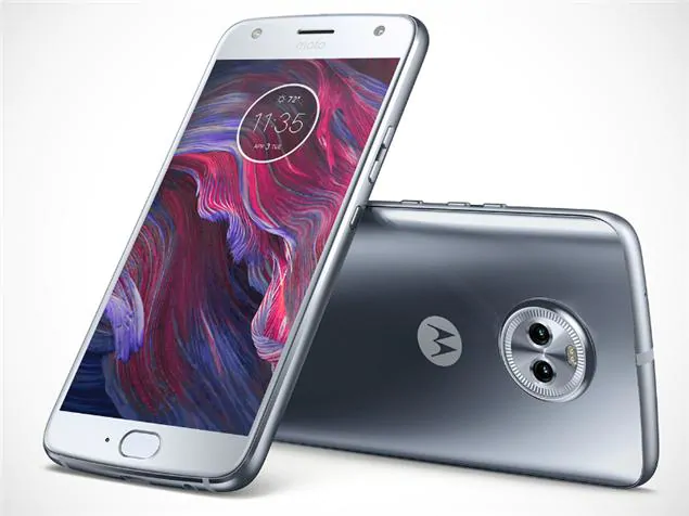 Moto X4 Smartphone Selfie Top