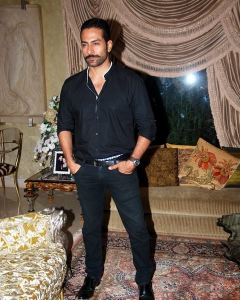 Sudhanshu Pandey as Vanraj Shah in Anupama serial