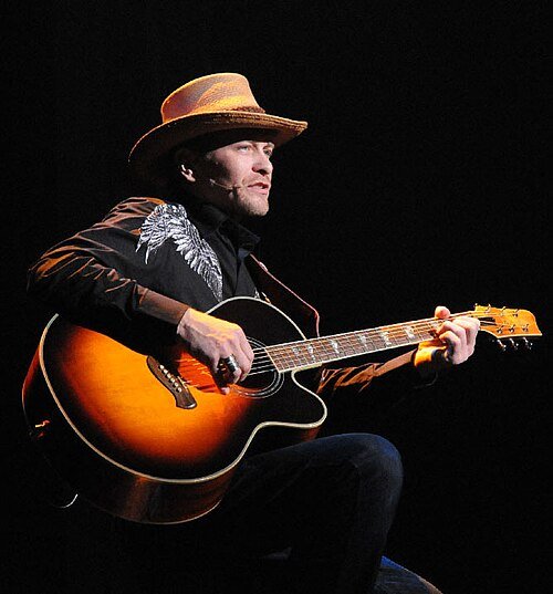 Kevin Skinner, winner of America's Got Talent Season 4