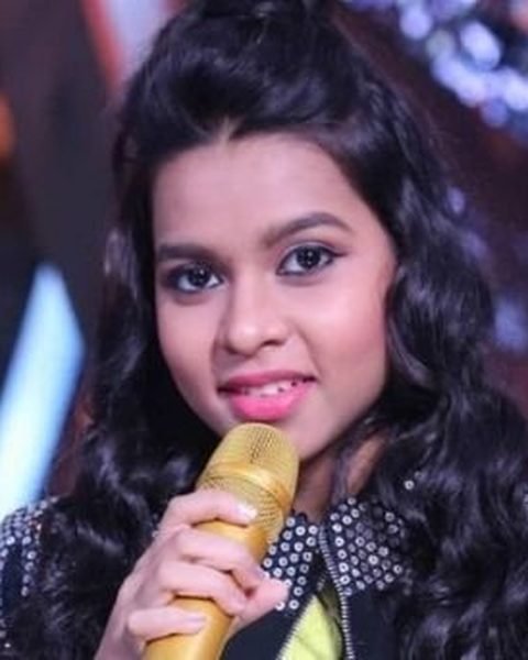 Anshika Chonkar, Indian Idol Season 16 runner-up, contestant in Indian Idol Legends Return