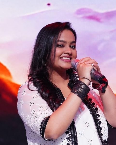 Ritika Raj, Indian Idol Legends Return contestant